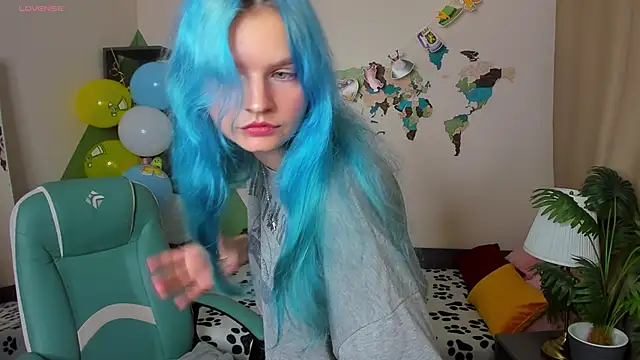 Lika Sky online show from September 22, 2025, 4:09 pm