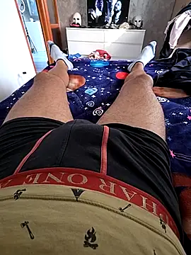 Foxbiker online show from October 22, 2025, 1:33 pm