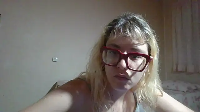 BlondieTami online show from January 7, 2026, 2:36 am