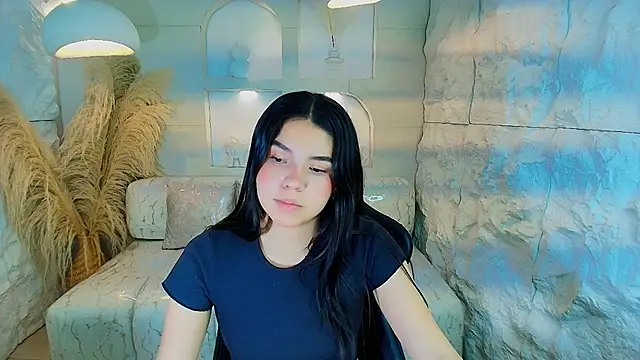 ambarina r online show from November 27, 2025, 3:19 am