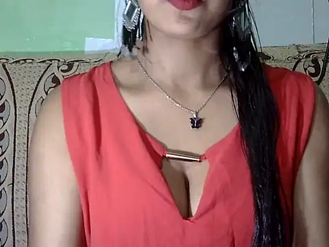 sexy-irm online show from November 10, 2025, 5:28 am