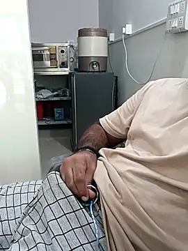 Shergillvicky69 online show from October 8, 2025, 9:40 am