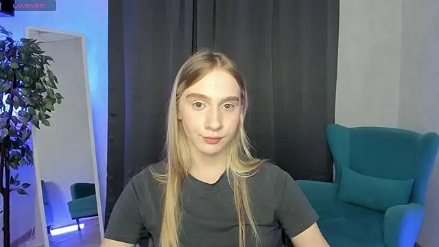 mellisadream online show from October 4, 2025, 3:26 am
