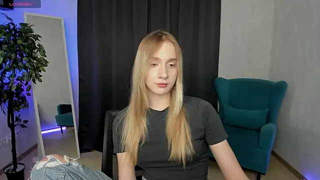 mellisadream online show from October 14, 2025, 5:30 am