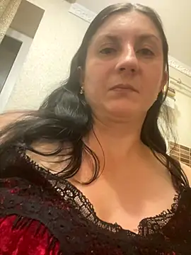 oksana1990 online show from September 23, 2025, 7:39 pm