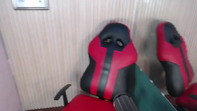 DEIV2  online show from November 13, 2025, 4:55 am