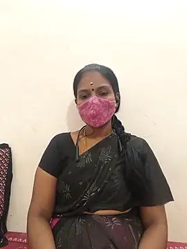 Tamil Yalini12 online show from November 2, 2025, 5:21 am