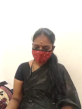 Tamil Yalini12 online show from November 21, 2025, 8:07 pm