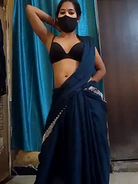 Mansi01 online show from October 3, 2025, 9:23 pm