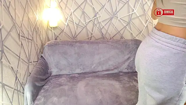 Snapshot of Charming_LIA chatting on November 27, 2025, 9:17 pm Charming LIA online show from November 27, 2025, 9:17 pm