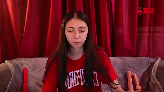 Snapshot of Charming_LIA chatting on December 1, 2025, 9:31 pm Charming LIA online show from December 1, 2025, 9:31 pm