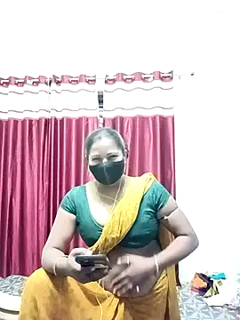 School medam online show from November 14, 2025, 3:44 pm