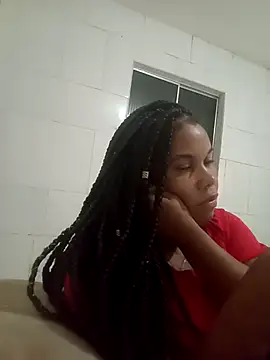 Snapshot of PrettahSantos chatting on February 13, 2026, 2:51 am PrettahSantos online show from February 13, 2026, 2:51 am