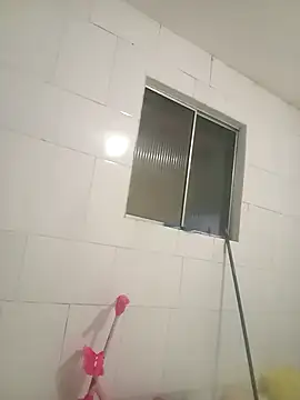 Snapshot of PrettahSantos chatting on February 19, 2026, 1:29 pm PrettahSantos online show from February 19, 2026, 1:29 pm