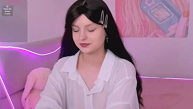 Snapshot of AishaAysitt chatting on December 2, 2025, 9:14 am AishaAysitt online show from December 2, 2025, 9:14 am