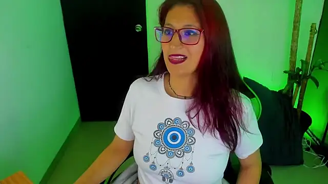 VictoriaSpenser online show from November 16, 2025, 5:18 pm