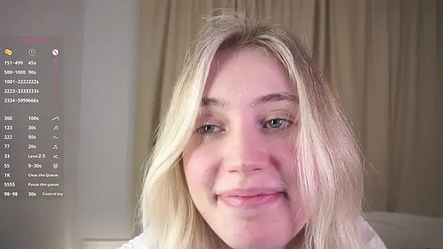 HoneyRay online show from November 27, 2025, 10:17 am