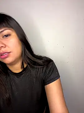 Snapshot of Bulma04 chatting on September 29, 2025, 9:14 am Bulma04 online show from September 29, 2025, 9:14 am