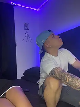 Snapshot of BoomChikaWow chatting on September 26, 2025, 6:06 am BoomChikaWow online show from September 26, 2025, 6:06 am