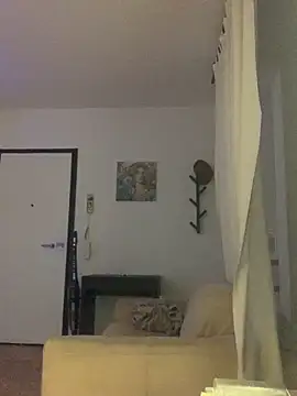 alessiobaz online show from April 7, 2026, 5:02 pm