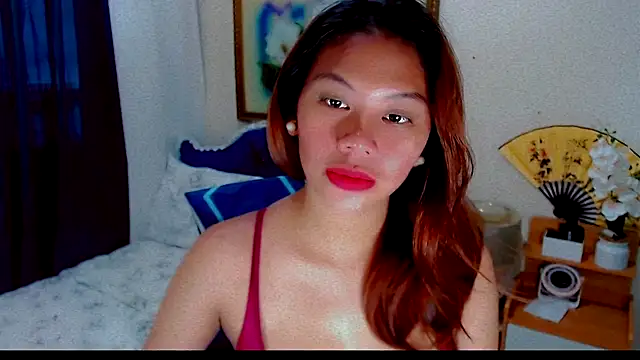 Prettypreggy online show from October 16, 2025, 2:12 am