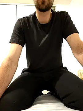 Snapshot of AD_Vu chatting on October 18, 2025, 3:02 pm AD Vu online show from October 18, 2025, 3:02 pm