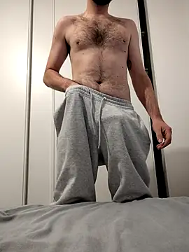 Snapshot of AD_Vu chatting on November 11, 2025, 9:26 pm AD Vu online show from November 11, 2025, 9:26 pm