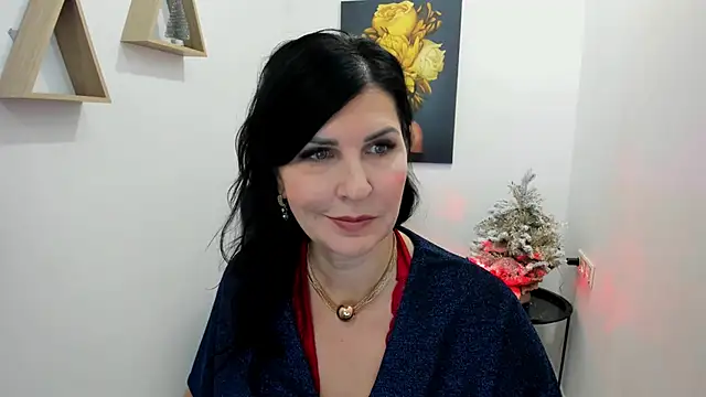 Snapshot of Moon_Veloure1 chatting on November 30, 2025, 3:43 am Moon Veloure1 online show from November 30, 2025, 3:43 am