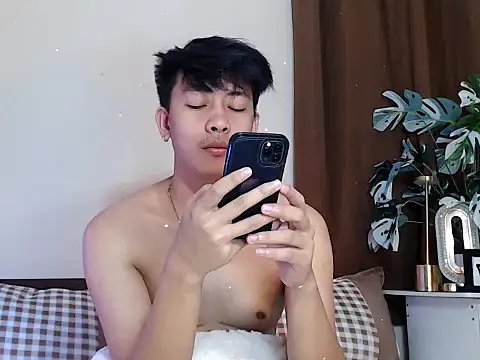 niel cumshow online show from February 26, 2026, 2:05 pm