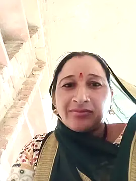 Haliya88 online show from October 28, 2025, 1:47 pm