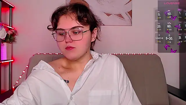  online show from November 15, 2025, 3:59 am