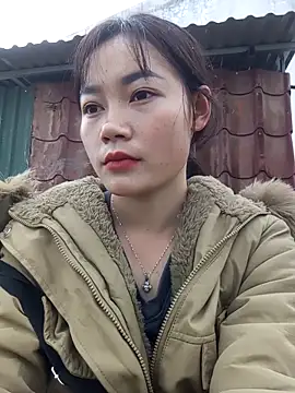 dorothyxx online show from December 17, 2025, 1:33 am