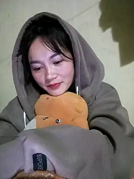 dorothyxx online show from December 19, 2025, 2:02 pm