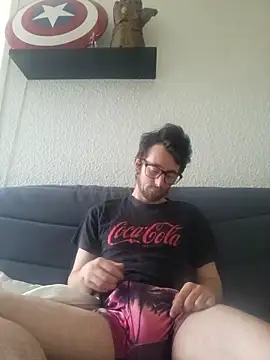 nymphomaniecouple online show from May 10, 2026, 5:56 am