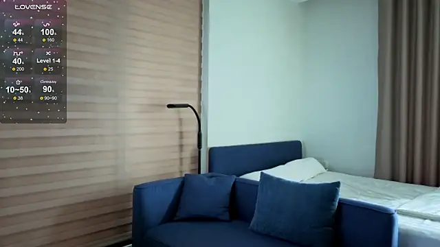 Kim Ryu online show from November 1, 2025, 3:30 am