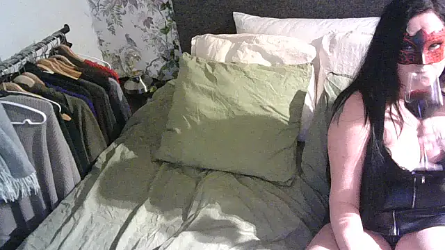 Snapshot of Heli2026 chatting on February 26, 2026, 5:56 pm Heli2026 online show from February 26, 2026, 5:56 pm