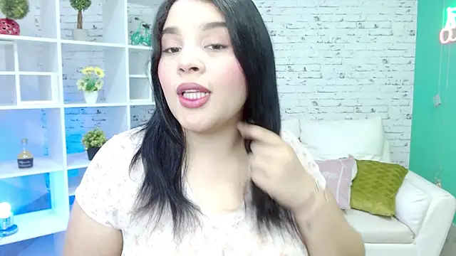 loaizalust online show from November 24, 2025, 5:12 pm