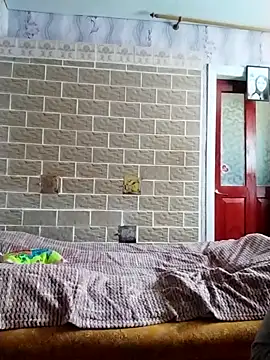 Ponka2011 online show from April 14, 2026, 4:51 am