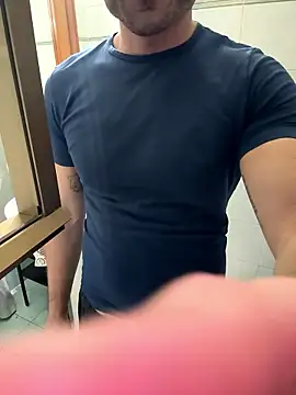 giovan2020 online show from January 17, 2026, 5:27 pm