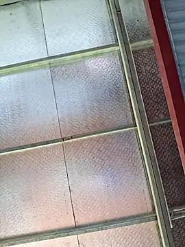 Snapshot of xuxulovezz chatting on October 27, 2025, 12:15 am xuxulovezz online show from October 27, 2025, 12:15 am