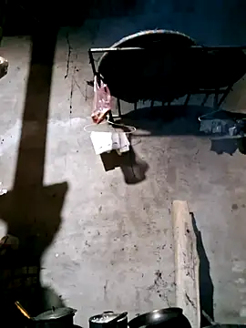 Snapshot of xuxulovezz chatting on November 13, 2025, 1:04 am xuxulovezz online show from November 13, 2025, 1:04 am