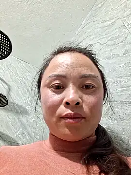 Snapshot of xuxulovezz chatting on November 25, 2025, 1:00 pm xuxulovezz online show from November 25, 2025, 1:00 pm