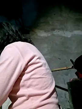 xuxulovezz online show from March 9, 2026, 12:14 am