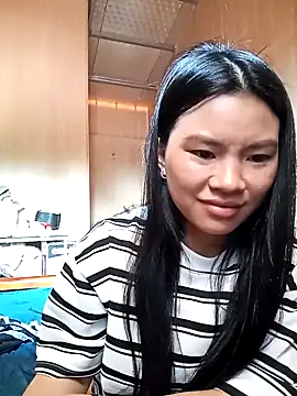 Suny babyy online show from April 3, 2026, 1:58 am