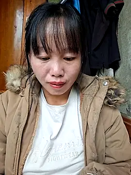 helenzz online show from November 2, 2025, 12:57 am