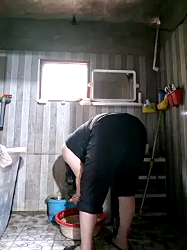 helenzz online show from November 6, 2025, 12:22 am