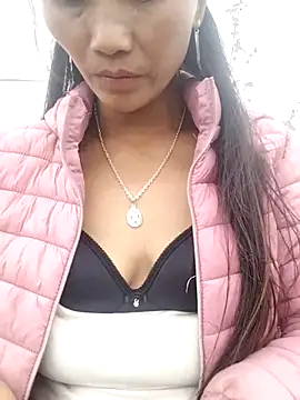 abigail-00 online show from November 3, 2025, 7:53 am