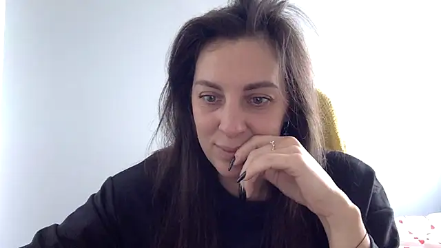 Myronell online show from October 18, 2025, 8:59 am