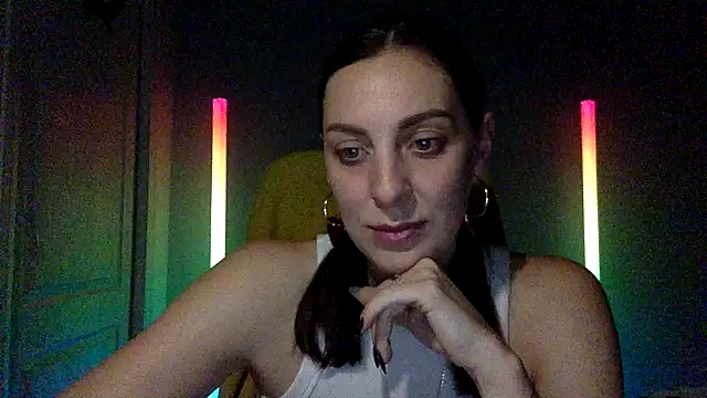 Myronell online show from October 29, 2025, 4:42 pm