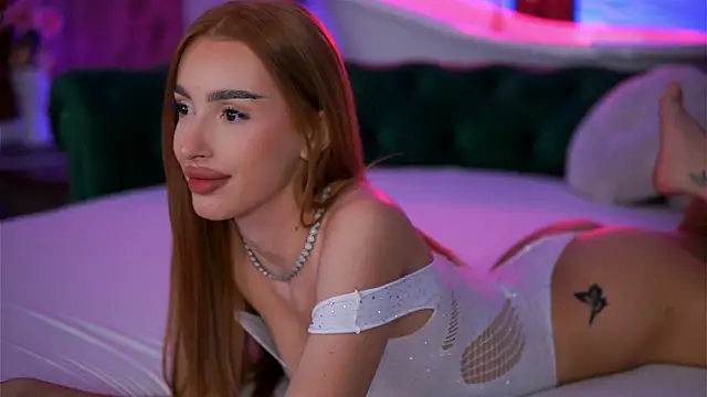 ClaraBenatti online show from February 17, 2026, 7:20 pm